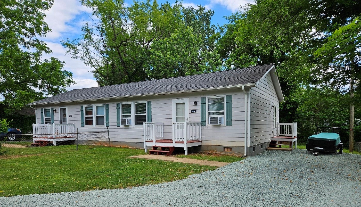 906 Paoli Street Apt B