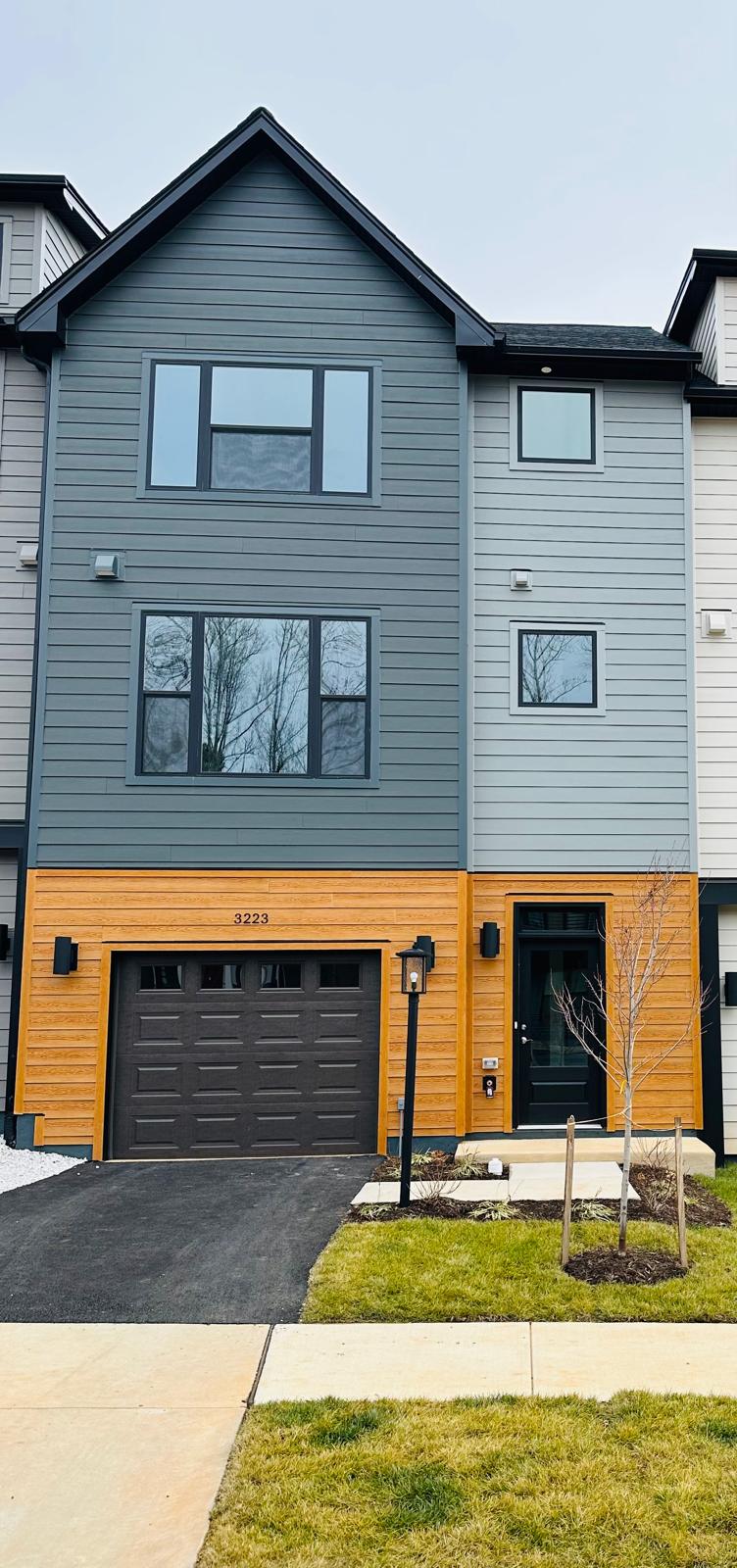 3223 Horizon Road - 1